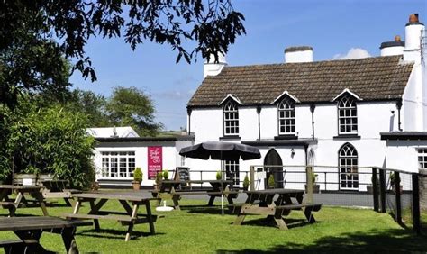 tudor lodge tenby pembrokeshire